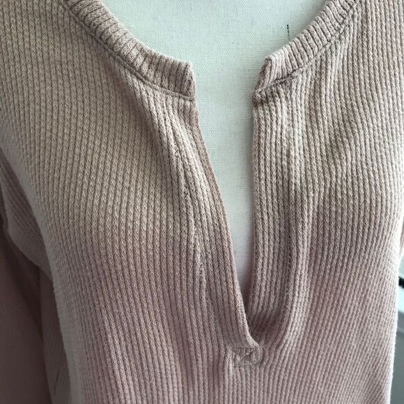Urban Outfitters by Anthro Thermal Knit Top Rose Gold-Extra Small - Picture 9 of 9